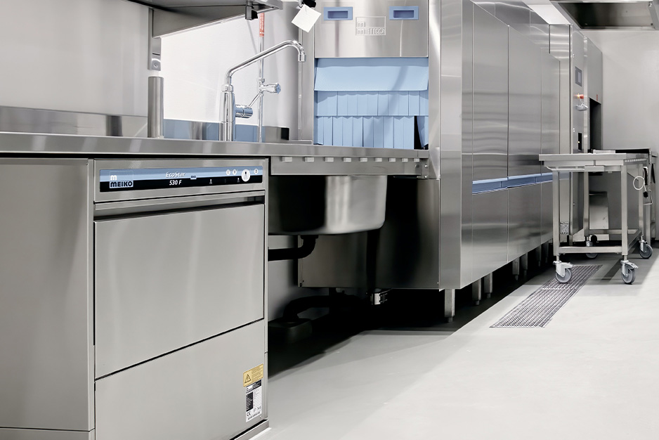 Commercial Dishwashers: For Restaurants, Industrial, & More